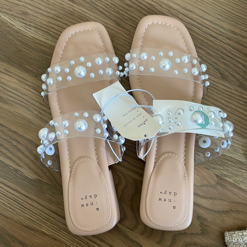 NWT a new day sandals